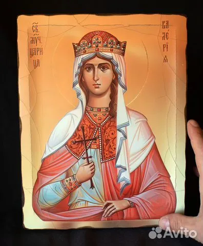 Деревянная икона "Святая Мученица Валерия" — красивый подарок