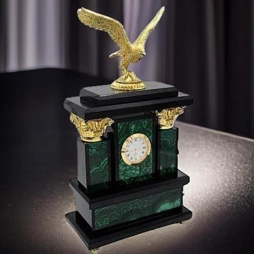 Часы подарочные настольные из бронзы и камня