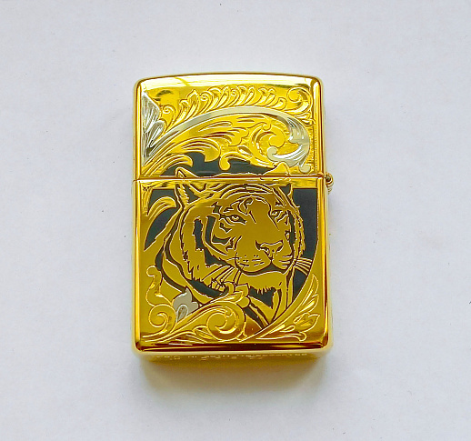Подарочная зажигалка Zippo "Тигр" № 4