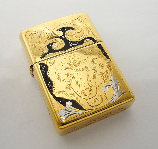 Зажигалка Zippo оригинал "Охота на медведя" купить с доставкой Зажигалка Zippo оригинал "Охота на медведя"