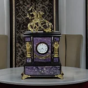 Ручная работа: Каминные часы «Георгий Победоносец» из чароита — фотография 1