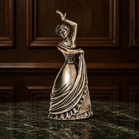 На память: Бронзовый колокольчик «Фламенко»